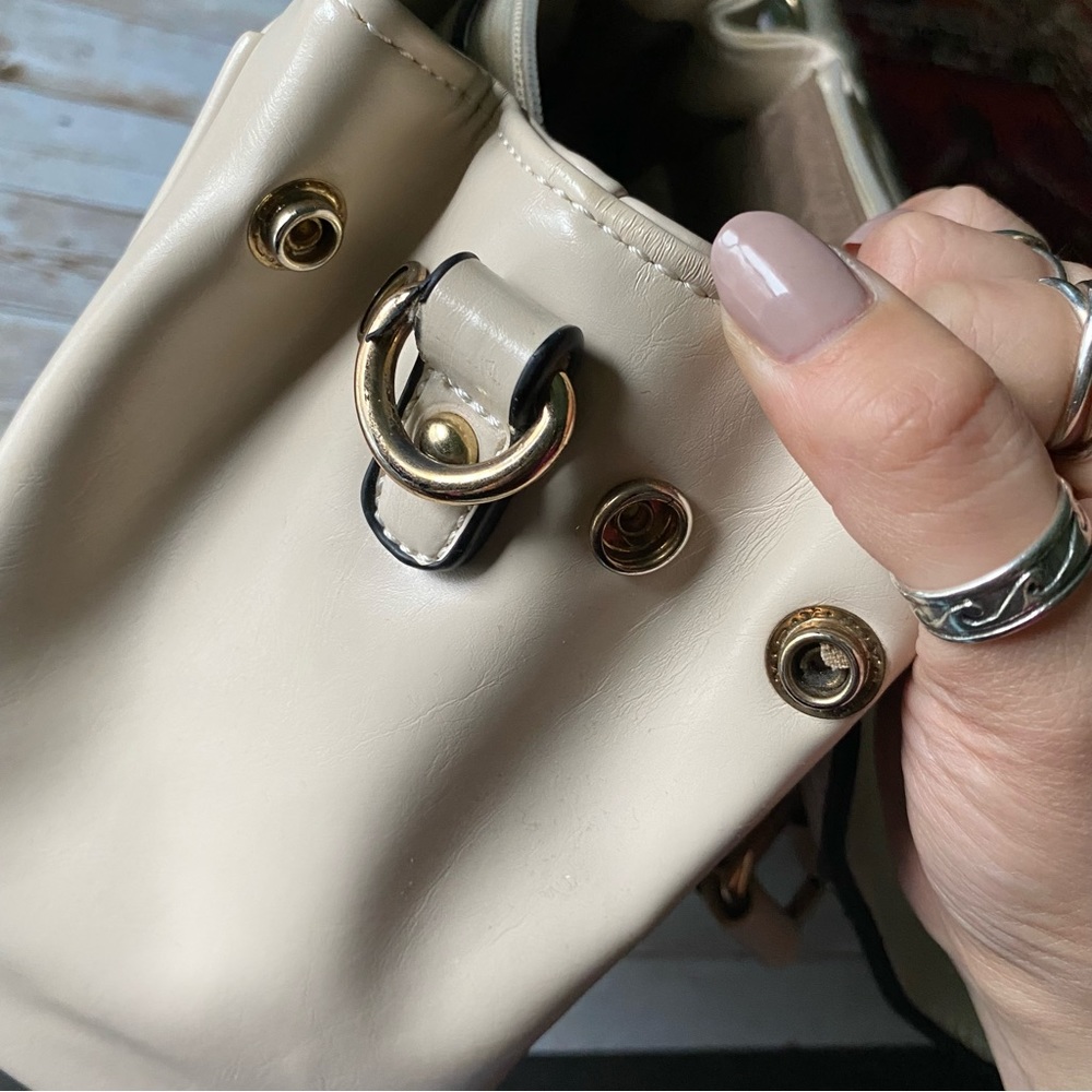 💜4/$40 Cream Top Handle Satchel Bag - Picture 15 of 16